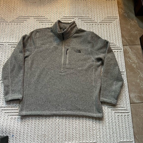 The North Face Light Gray Sherpa Fleece Jacket - Picture 3 of 10